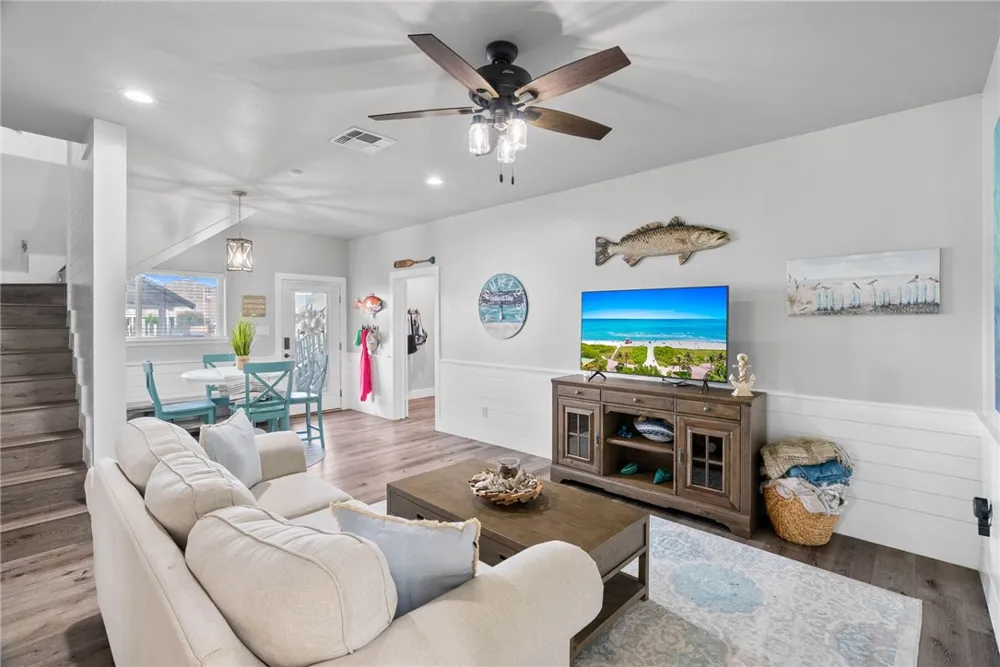 104 Bay Harbor Drive Aransas Pass, TX 78336