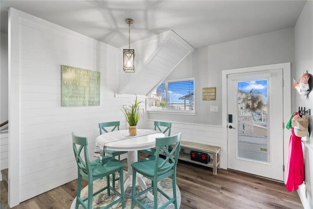 104 Bay Harbor Drive Aransas Pass, TX 78336