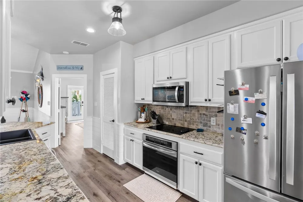 104 Bay Harbor Drive Aransas Pass, TX 78336