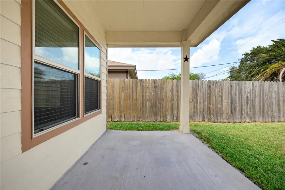 4230 Summer Wind Drive Corpus Christi, TX 78413