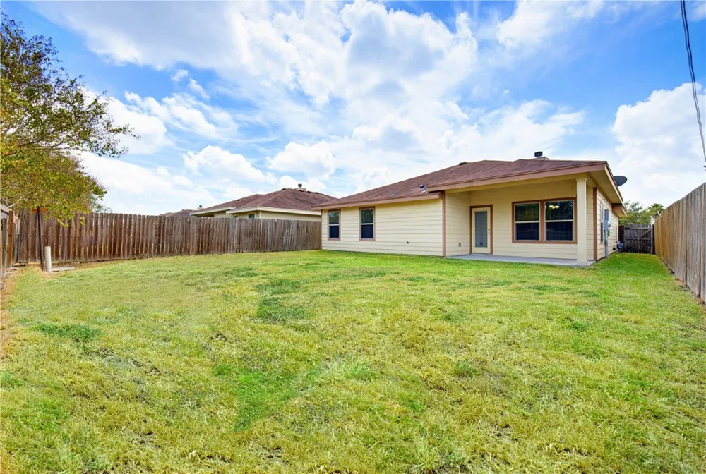 4230 Summer Wind Drive Corpus Christi, TX 78413