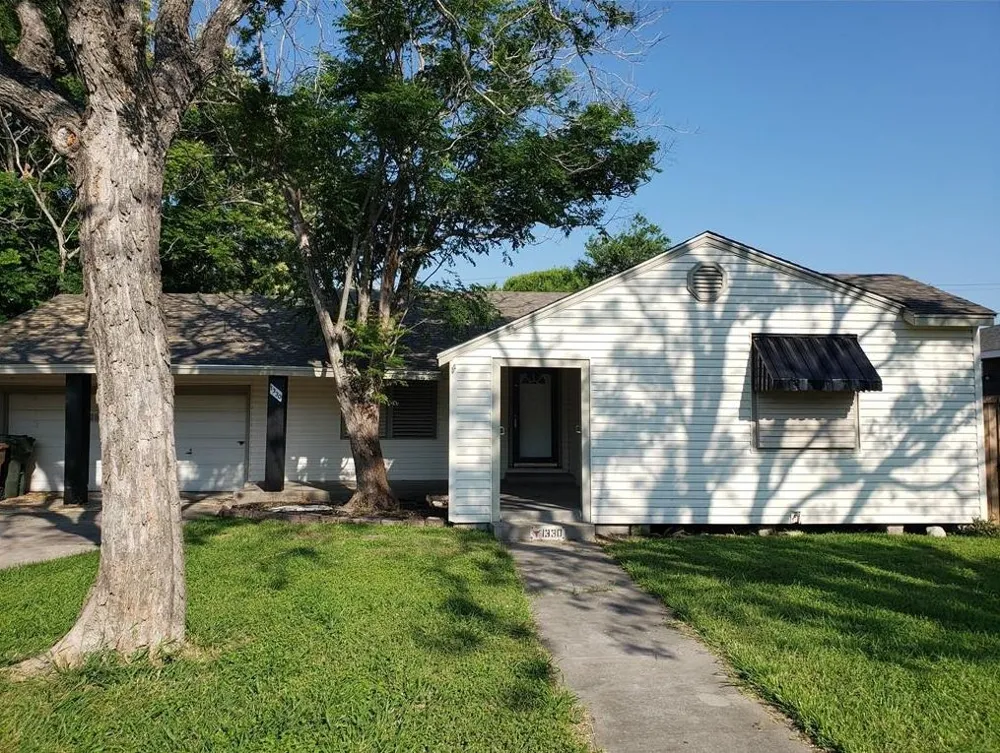 1330 Florida Avenue Corpus Christi, TX 78415