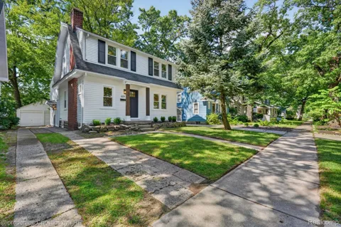 609 Forestdale Road