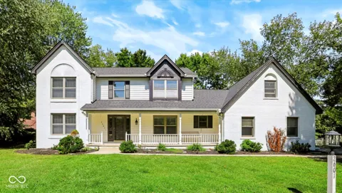 2601 S Trotters Run