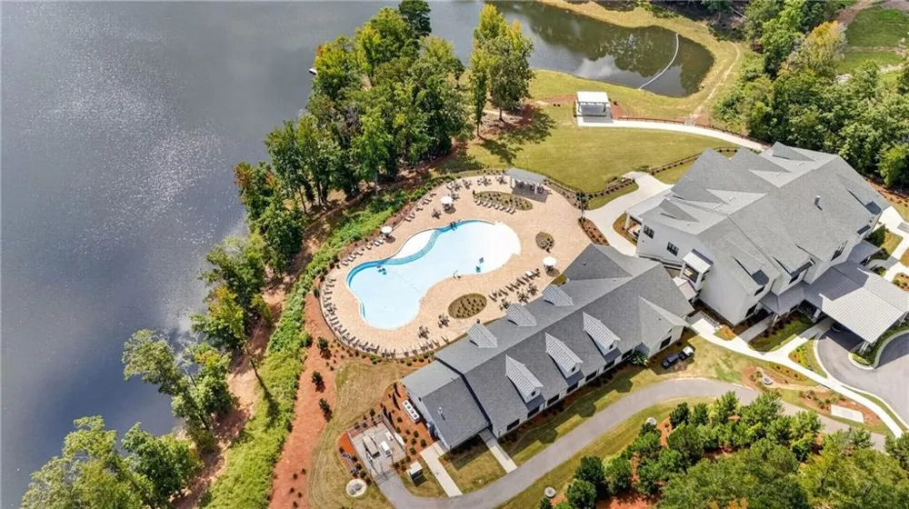 320 Salton Way Hoschton, GA 30548