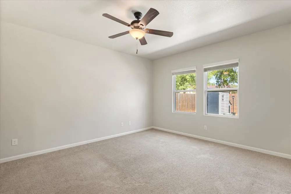433 Starboard Drive Crowley, TX 76036