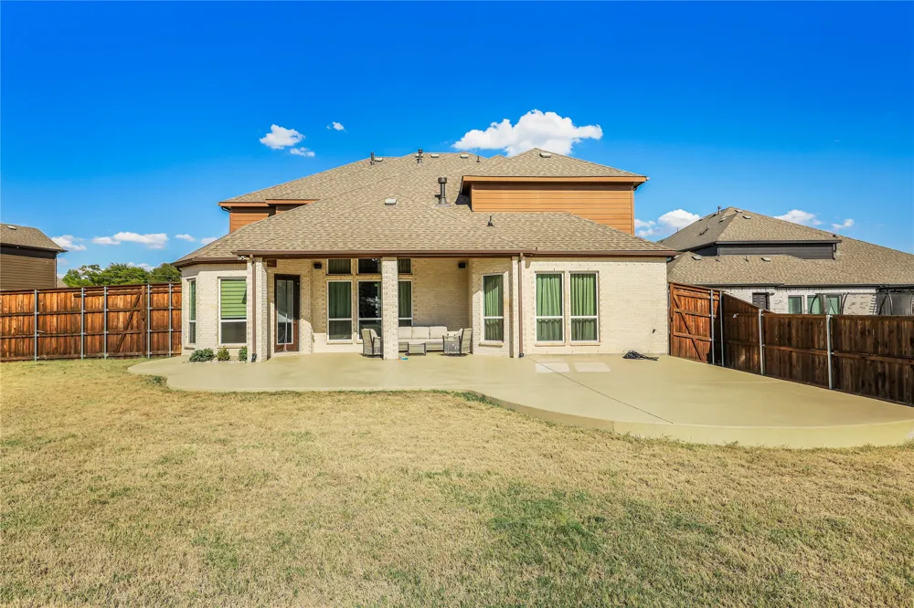 205 Secretariat Drive Hickory Creek, TX 75065