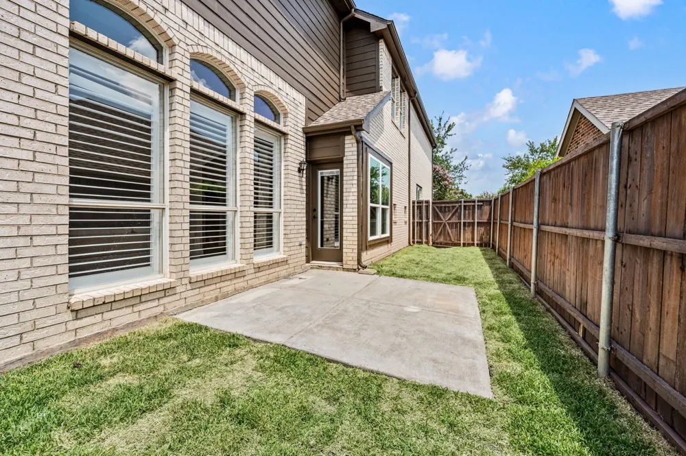 11207 Raveneaux Drive Frisco, TX 75033