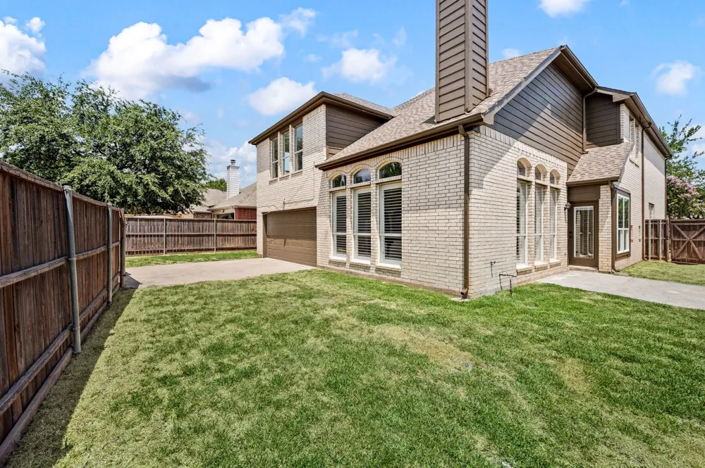 11207 Raveneaux Drive Frisco, TX 75033