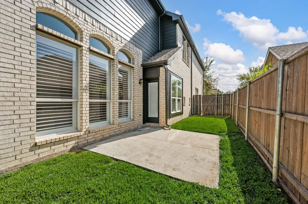 11207 Raveneaux Drive Frisco, TX 75033