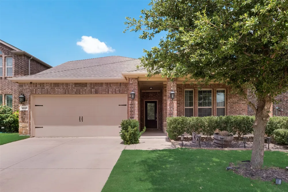 5610 Stockport Drive Prosper, TX 75078