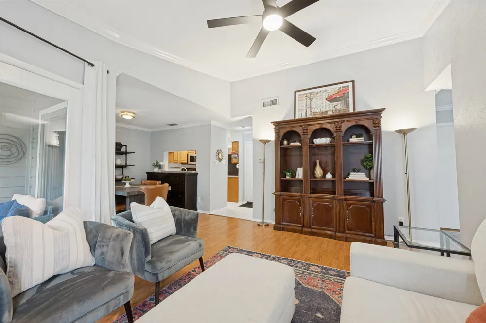 1208 Riverchase Lane #247 Arlington, TX 76011