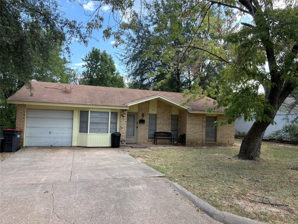 4435 Pine Mill Road Paris, TX 75460