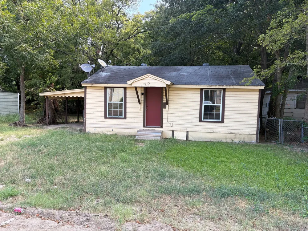 4435 Pine Mill Road Paris, TX 75460