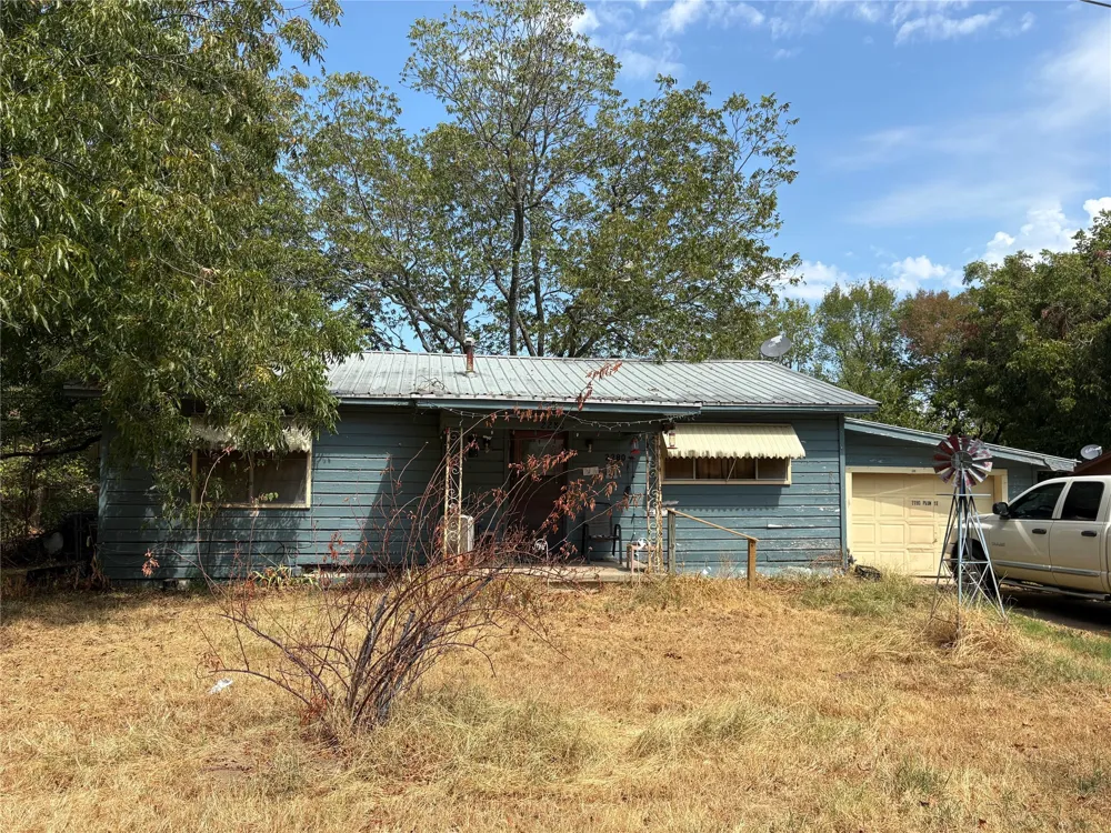 4435 Pine Mill Road Paris, TX 75460