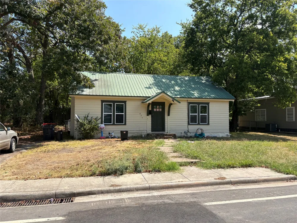 4435 Pine Mill Road Paris, TX 75460