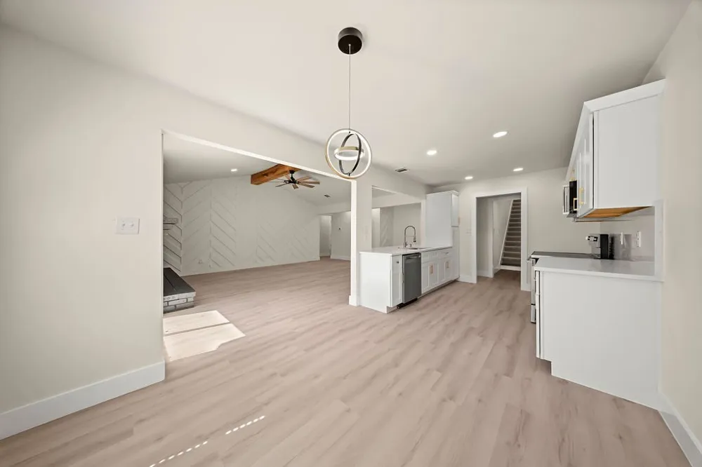 3409 Buckingham Drive Arlington, TX 76015