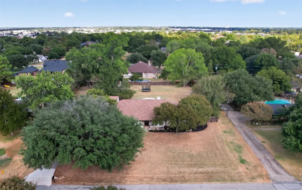 835 Cross Timbers Drive Double Oak, TX 75077