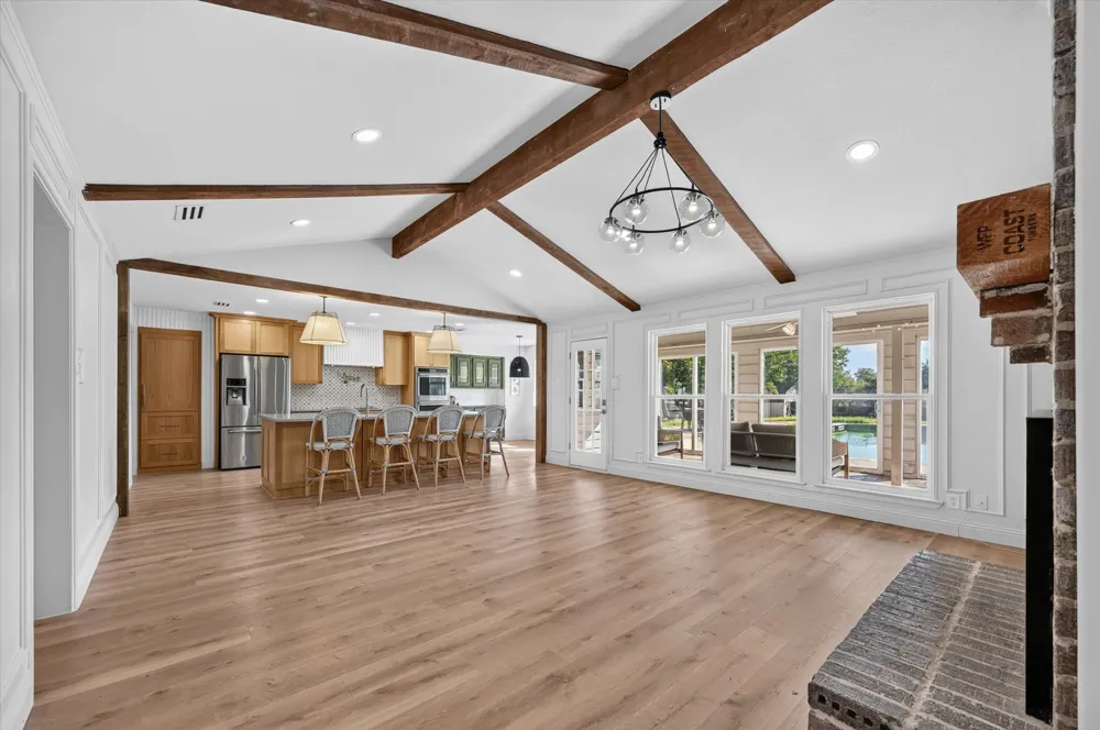 835 Cross Timbers Drive Double Oak, TX 75077