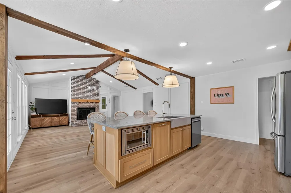 835 Cross Timbers Drive Double Oak, TX 75077