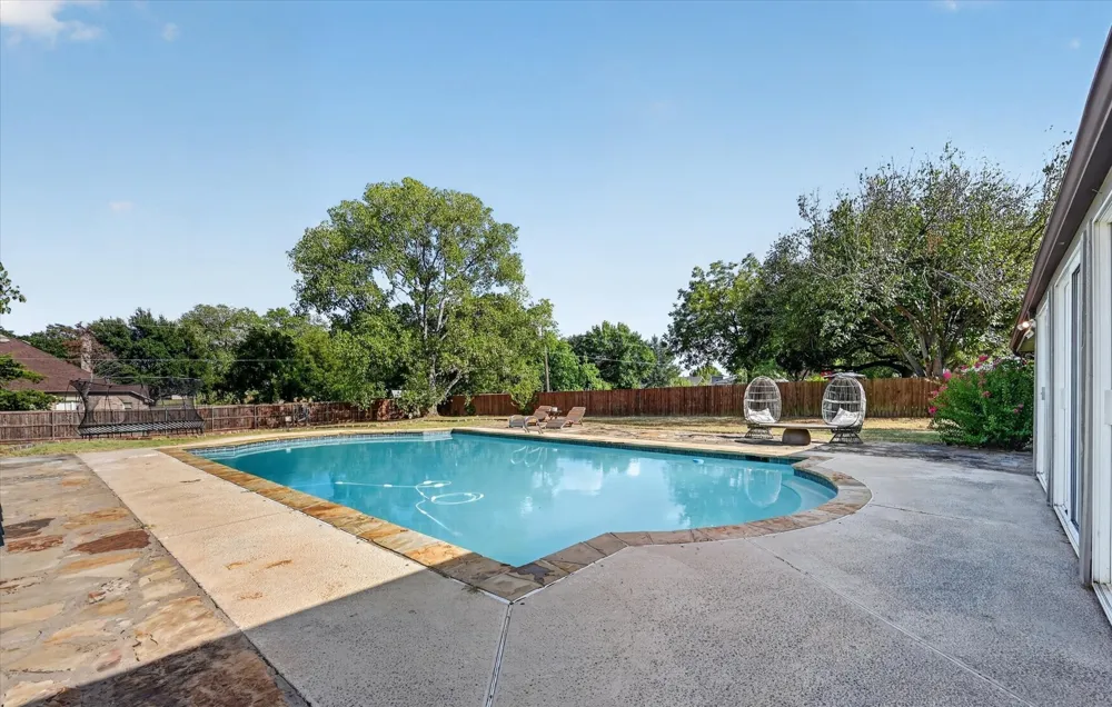 835 Cross Timbers Drive Double Oak, TX 75077
