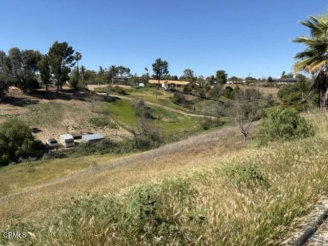 127 Cerro Crest Drive Camarillo, CA 93010