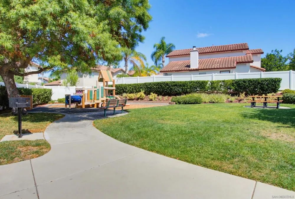 4724 Ventana Way Oceanside, CA 92057