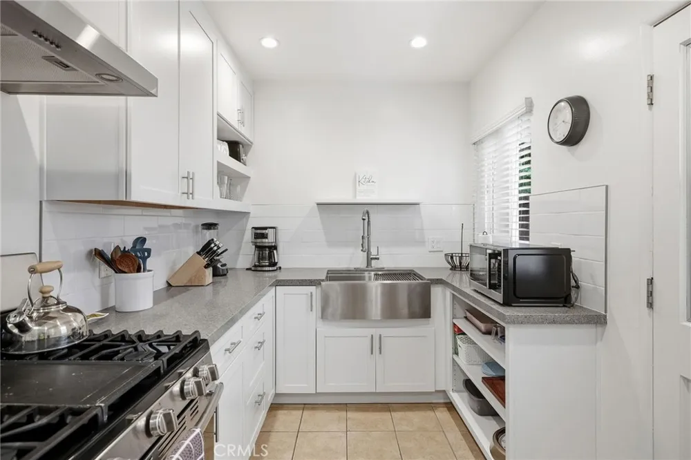 1719 Camino de la Costa #C Redondo Beach, CA 90277