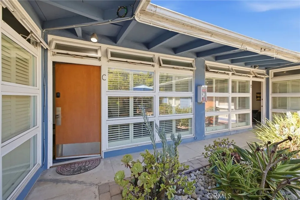 1719 Camino de la Costa #C Redondo Beach, CA 90277