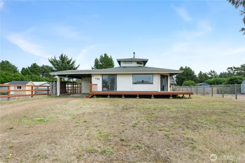 130 Sand Dune Avenue SW