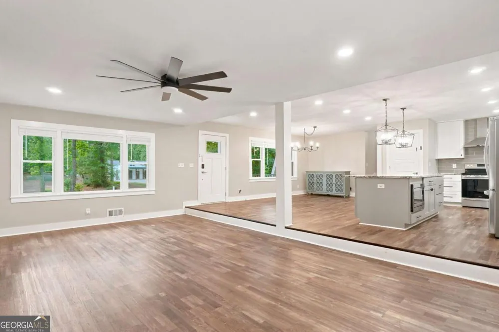 173 Brookwood DR Canton, GA 30114
