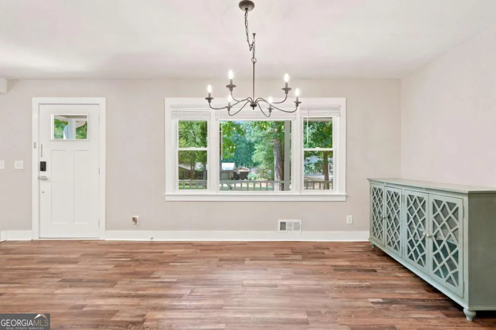 173 Brookwood DR Canton, GA 30114