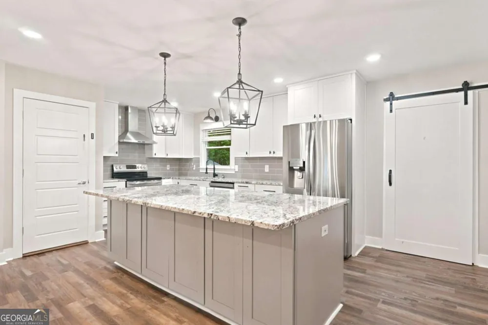 173 Brookwood DR Canton, GA 30114