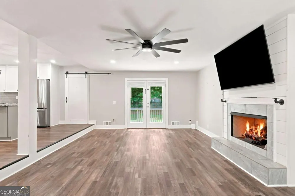 173 Brookwood DR Canton, GA 30114