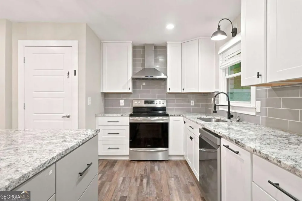173 Brookwood DR Canton, GA 30114