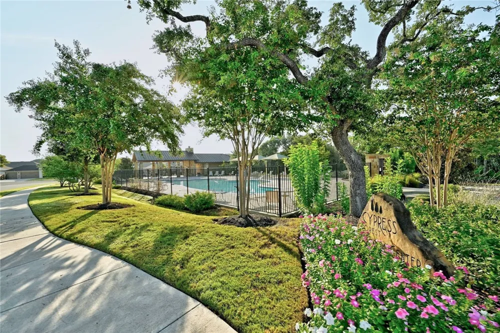 154 Sequoia Drive Kyle, TX 78640