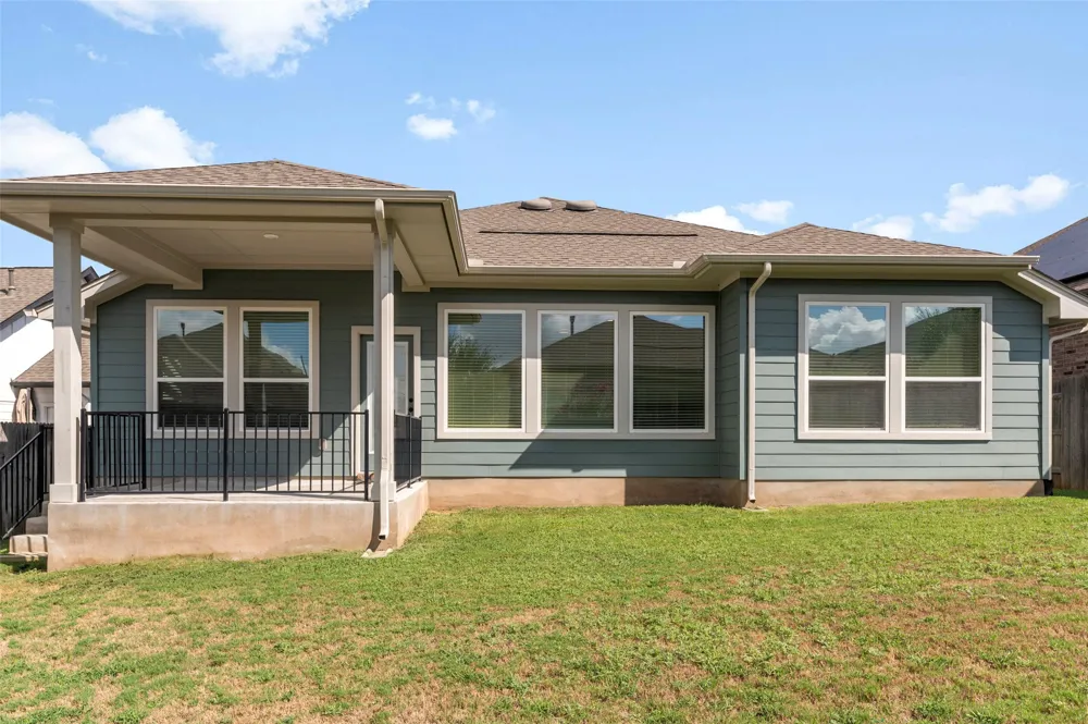 154 Sequoia Drive Kyle, TX 78640