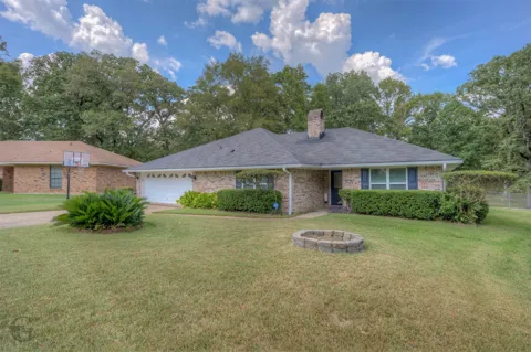 6216 Windermere Drive
