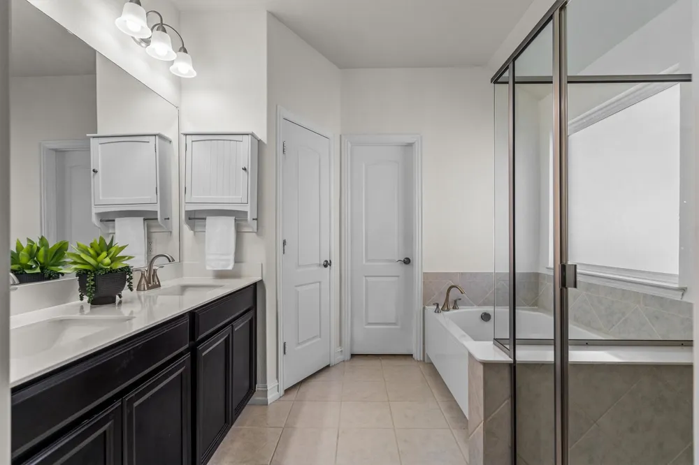 6424 Roaring Creek Denton, TX 76226