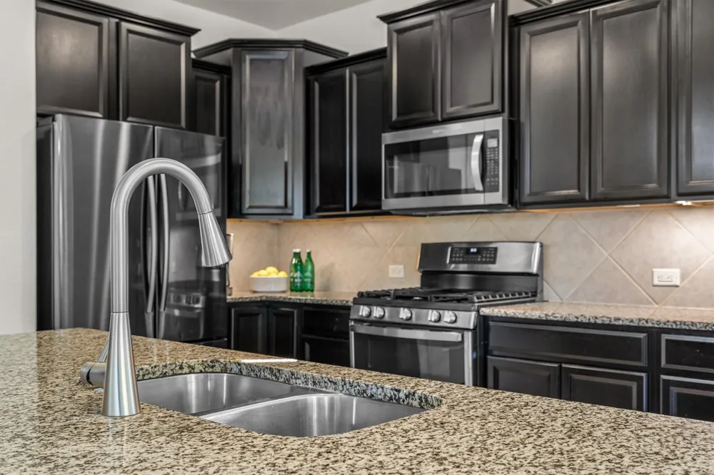 6424 Roaring Creek Denton, TX 76226