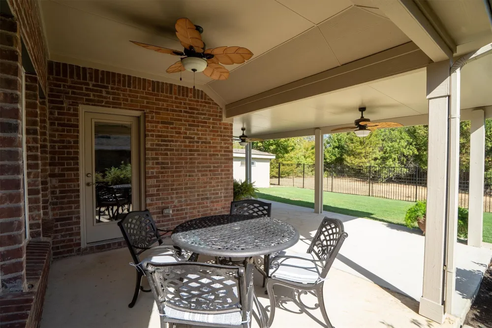 6424 Roaring Creek Denton, TX 76226