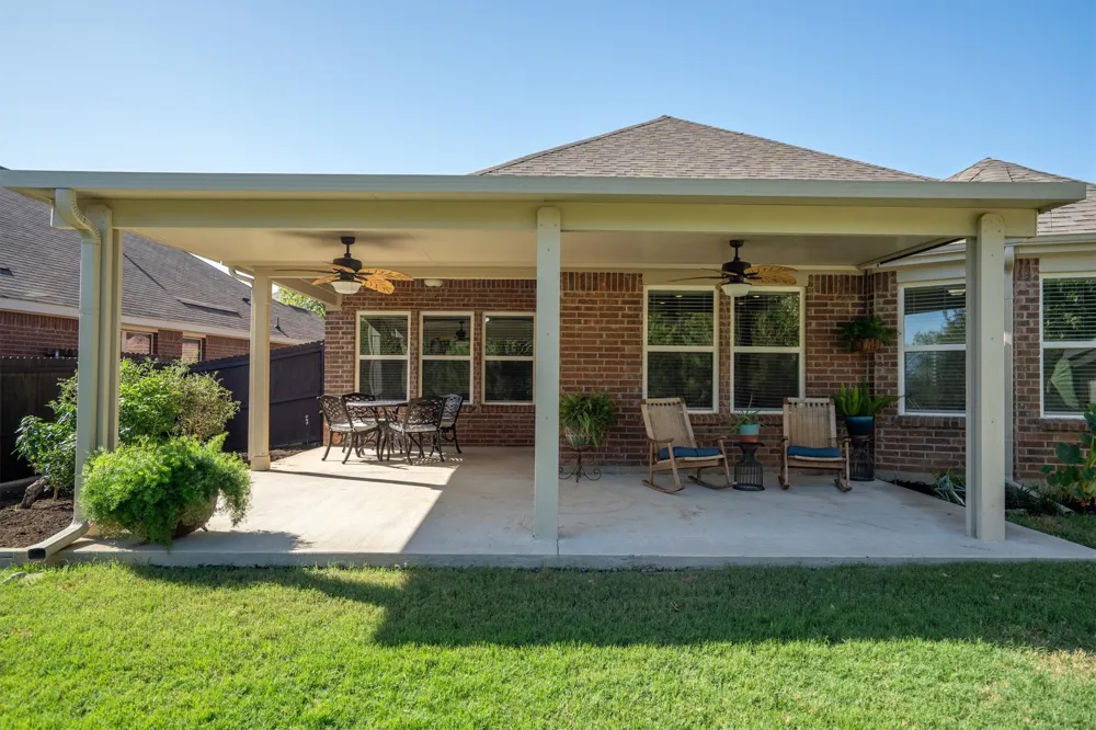 6424 Roaring Creek Denton, TX 76226