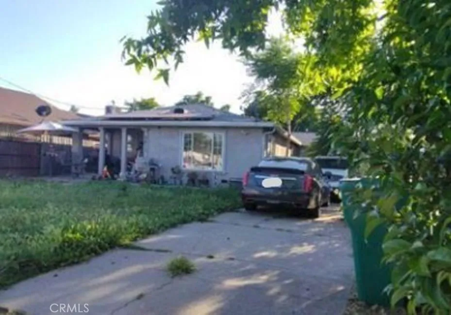 2411 Ophir Stockton, CA 95206