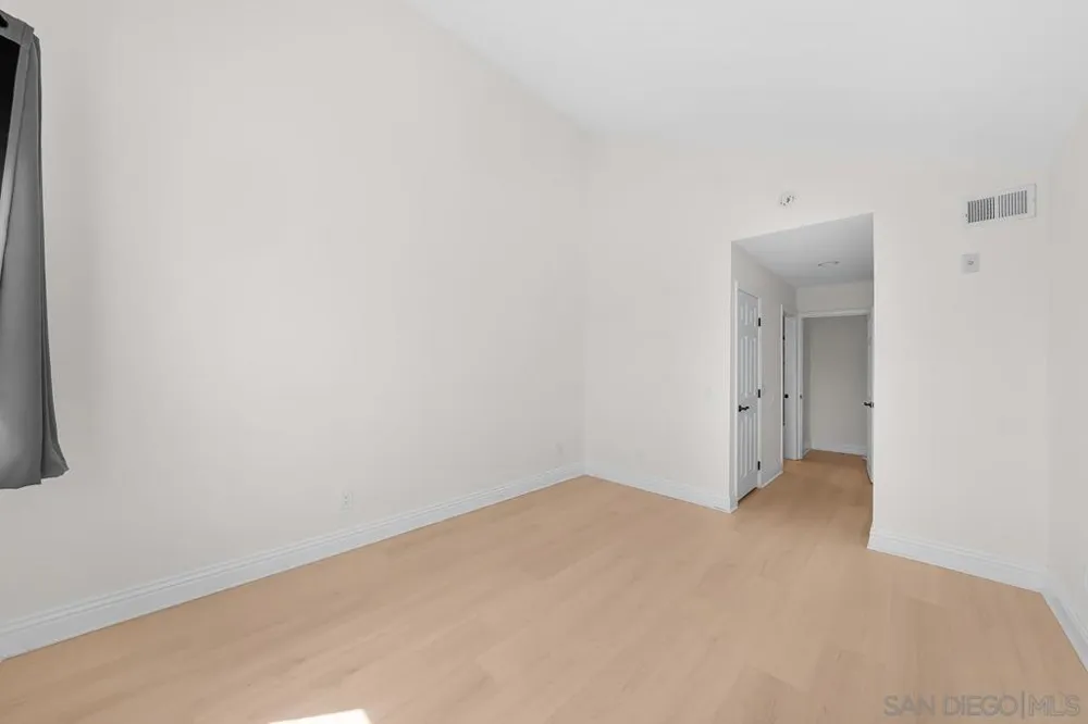 3935 Nobel #108 San Diego, CA 92122