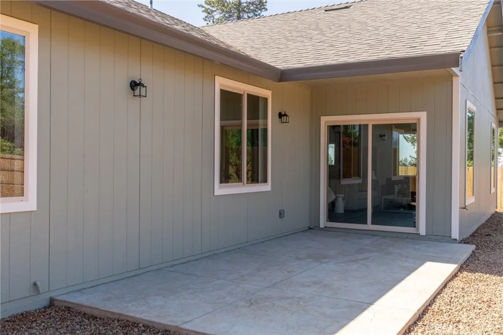 1375 Brill Paradise, CA 95969