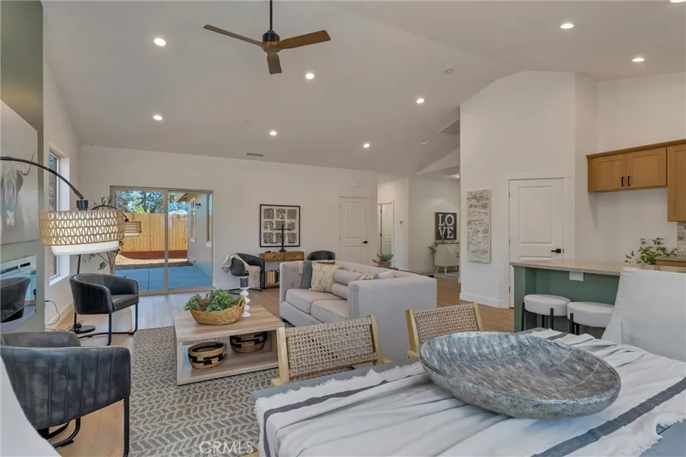 1375 Brill Paradise, CA 95969