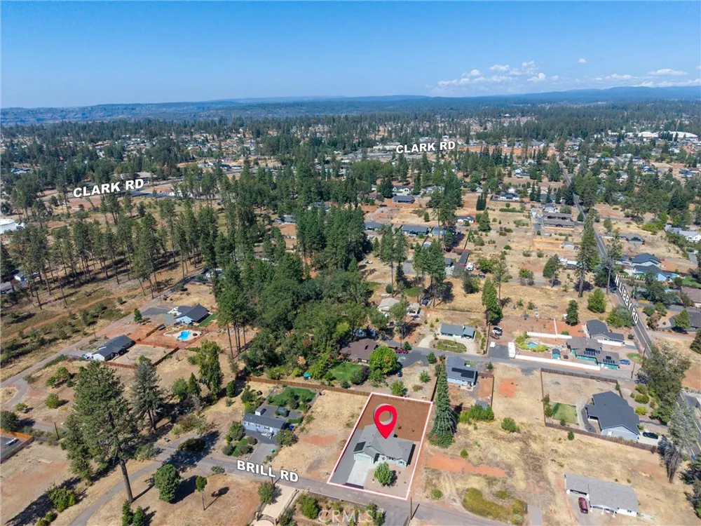 1375 Brill Paradise, CA 95969