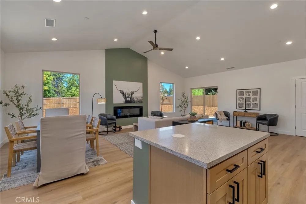 1375 Brill Paradise, CA 95969