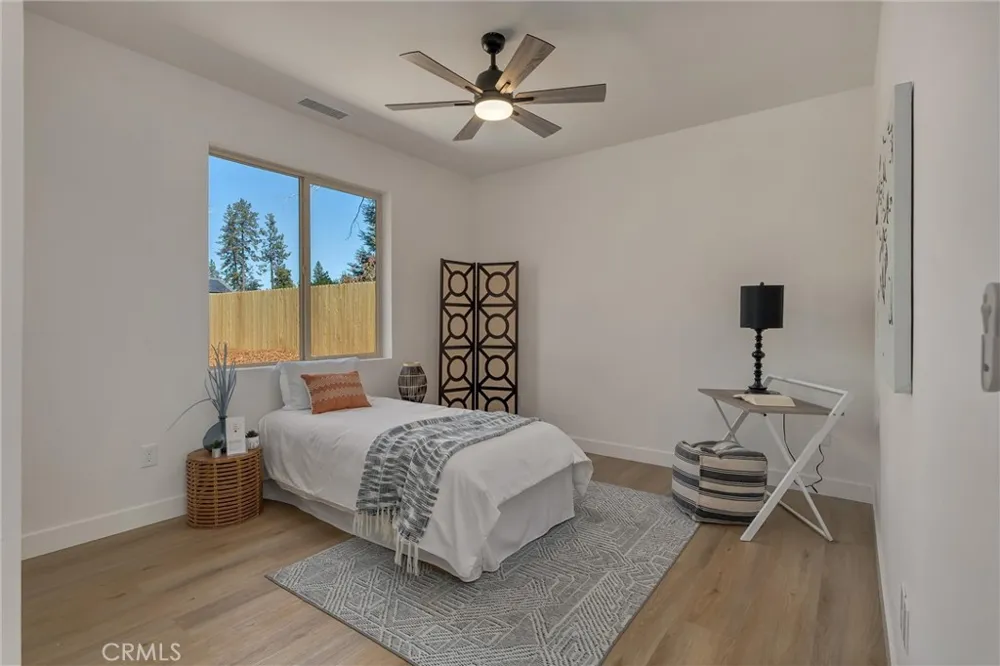 1375 Brill Paradise, CA 95969