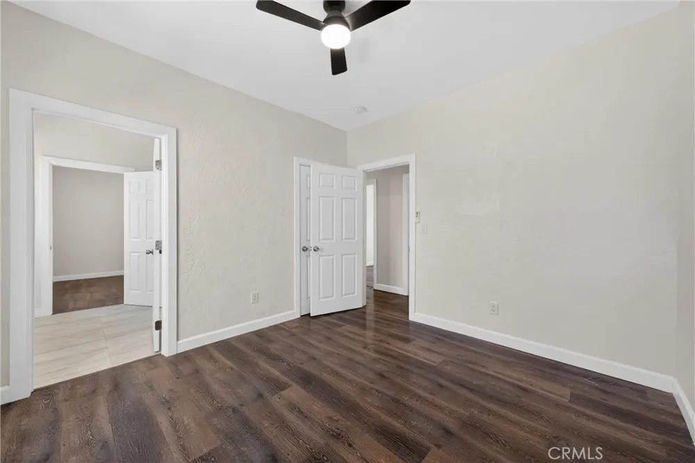 132 W 74th Street Los Angeles, CA 90003